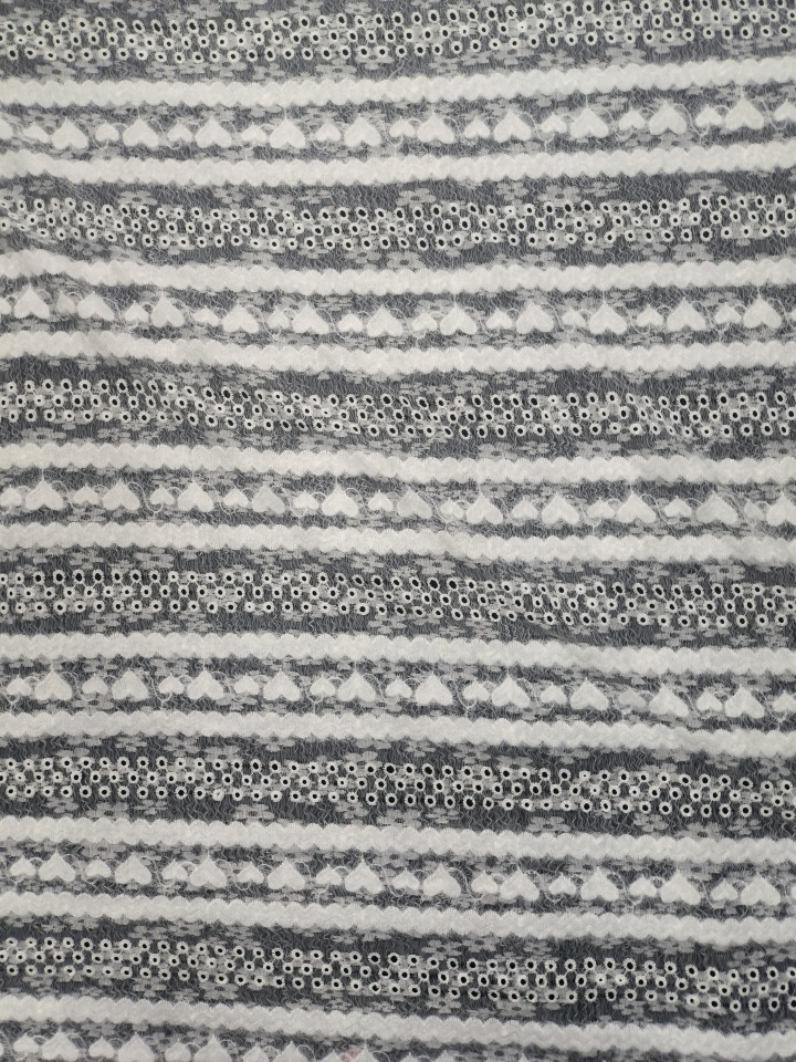 White Horizontal Heart-shaped Pattern Feather Yarn With Lace Embroidery HKP10214  sequins embroidery factory