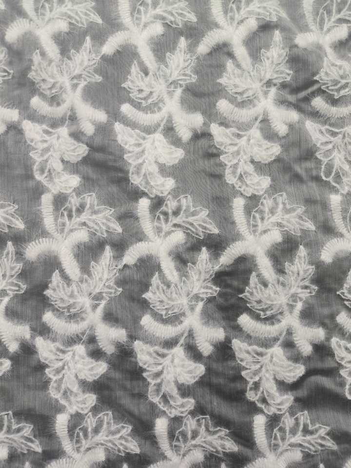 White Feather Yarn With Lace Embroidery HKP10216  sequins embroidery factory