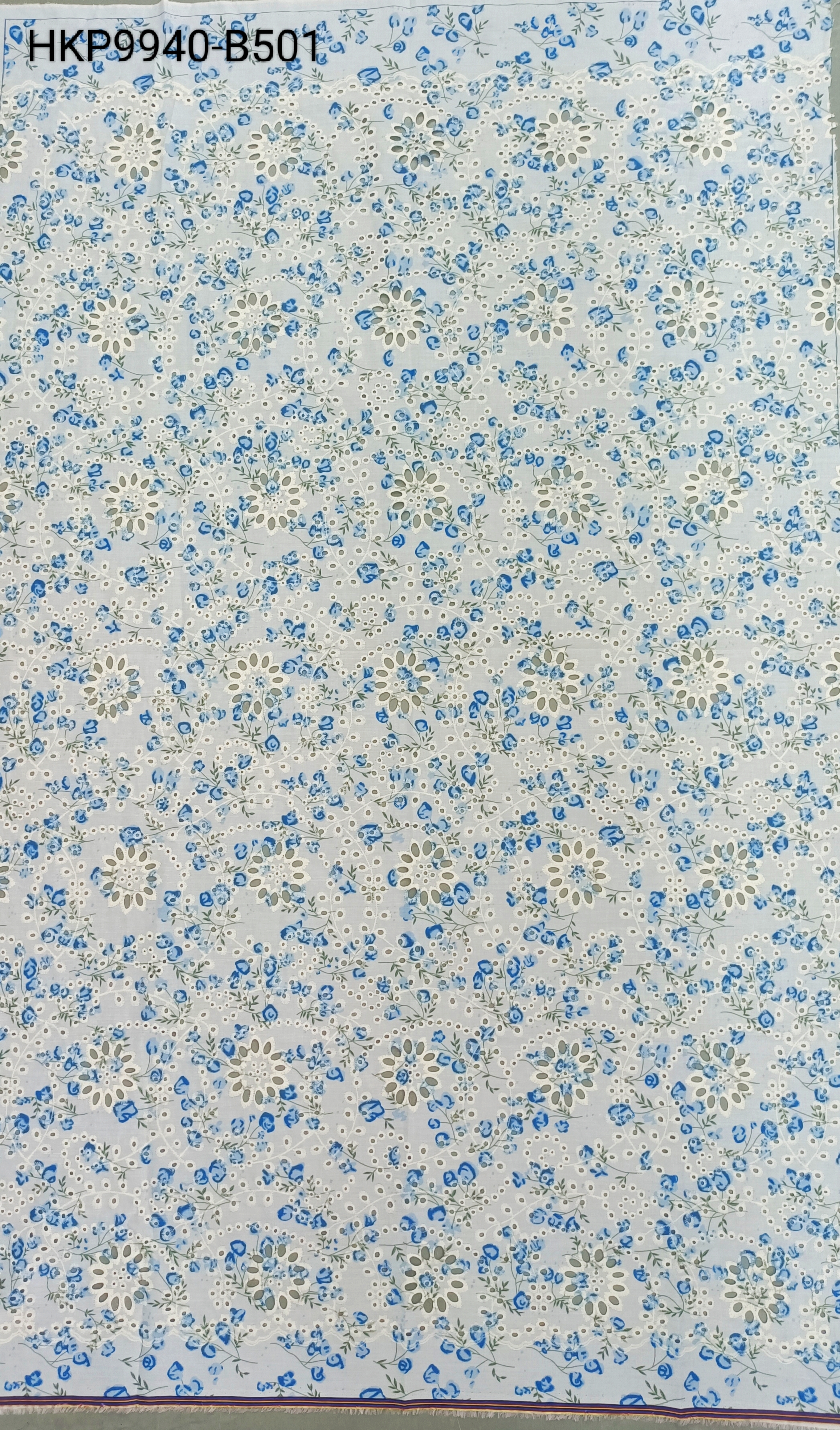 Flower and leaf pattern Plain cotton Embroidery Fabric  HKP9940---B501  