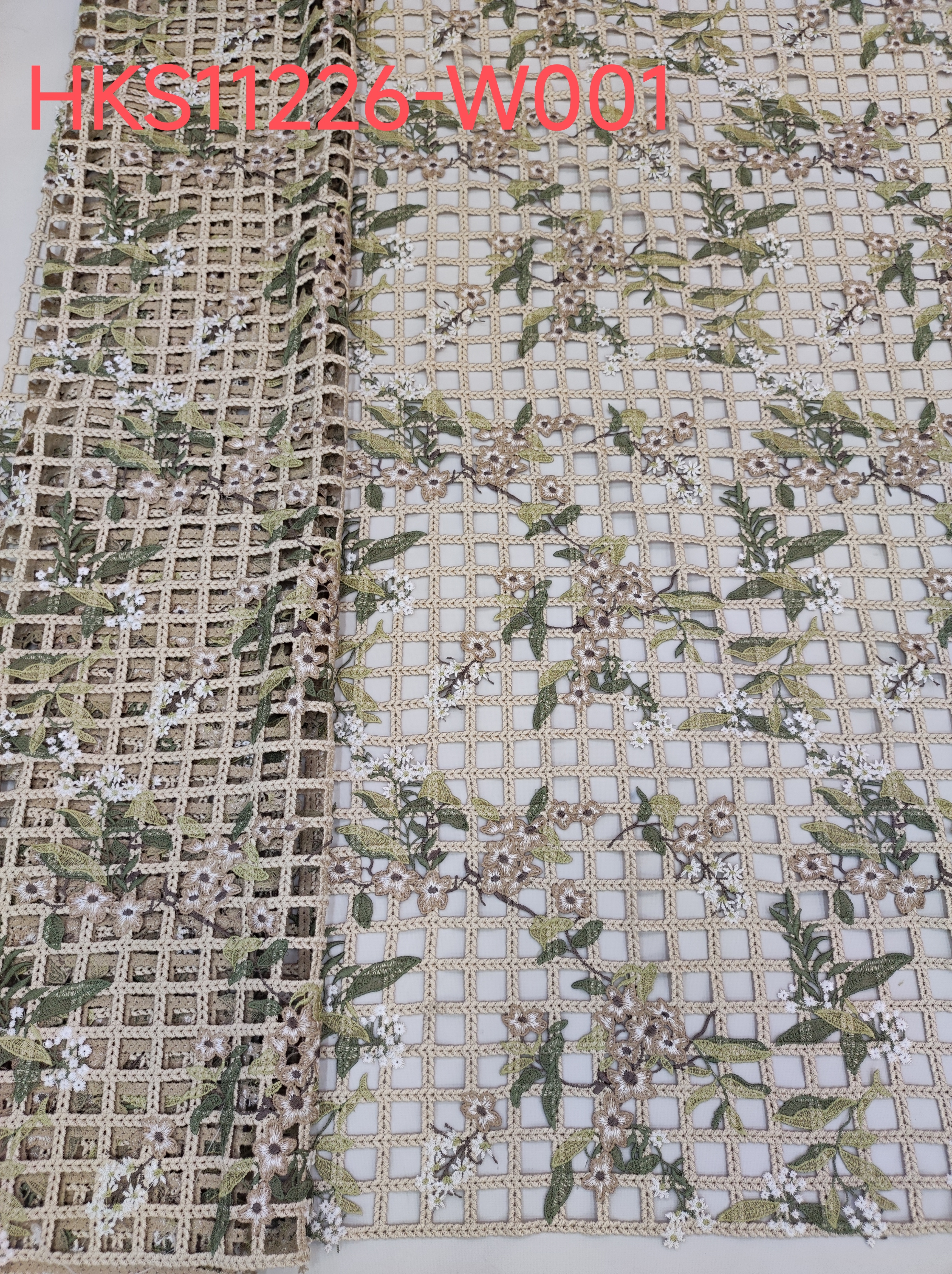 Lattice Flower and Leaf Pattern Fashion Chemical Embroidery   HKS11226-W001  