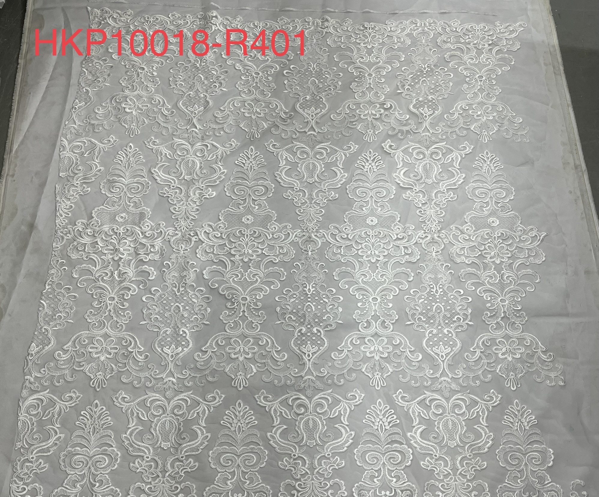 Creative White Flowers Pattern with cord Plain Embroidery HKP10018-R401  