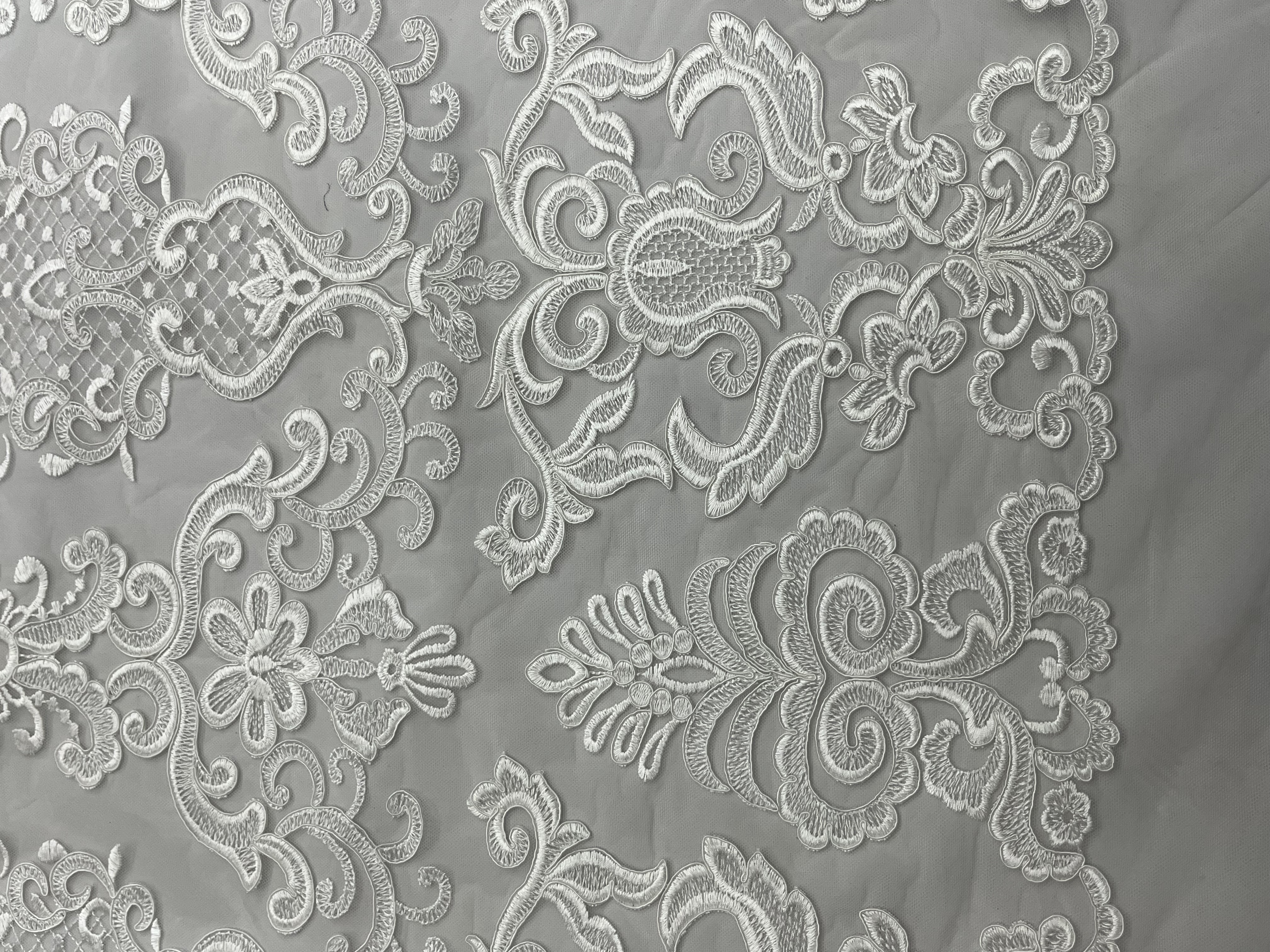 Creative White Flowers Pattern with cord Plain Embroidery HKP10018-R401  