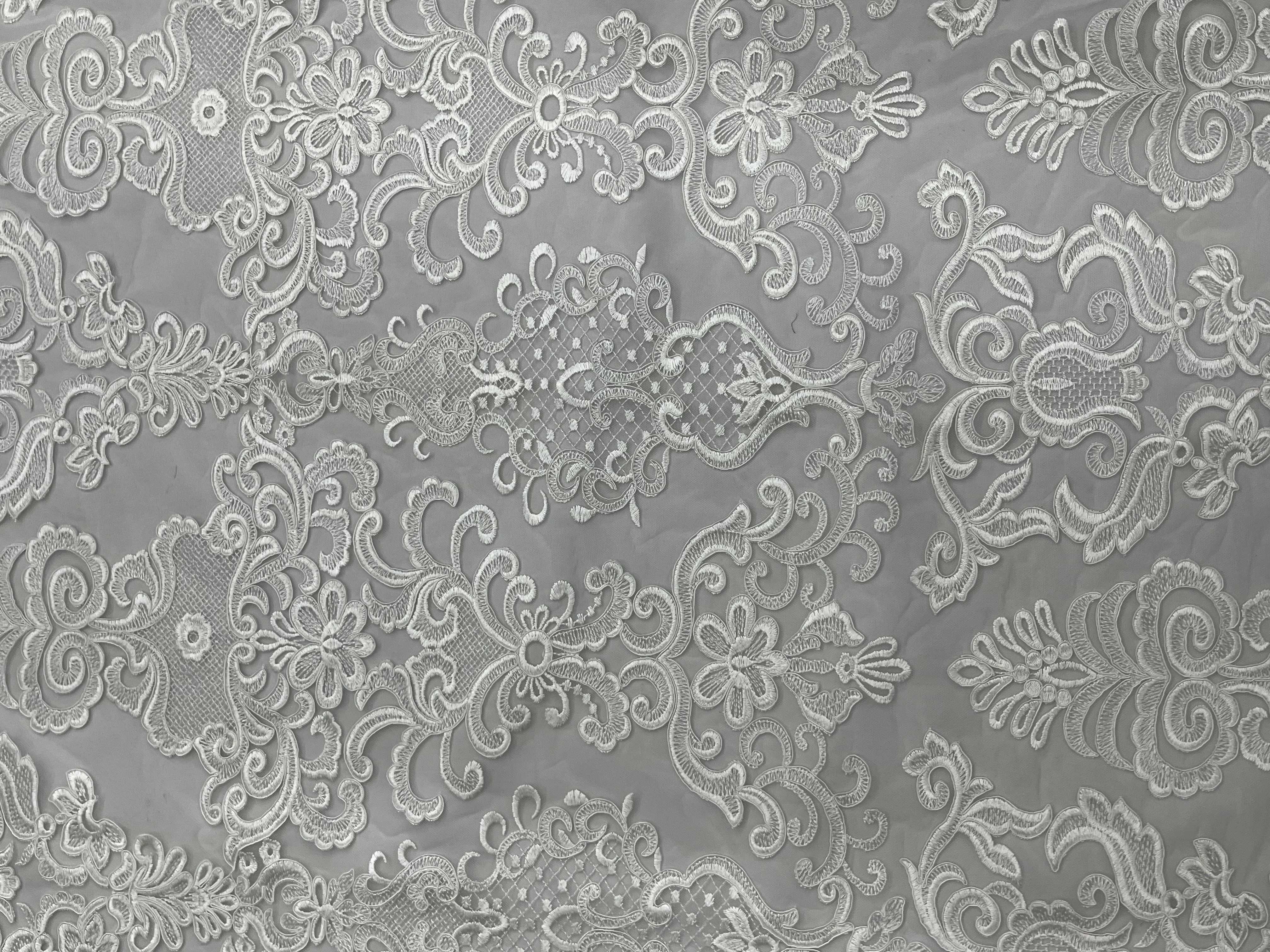 Creative White Flowers Pattern with cord Plain Embroidery HKP10018-R401  