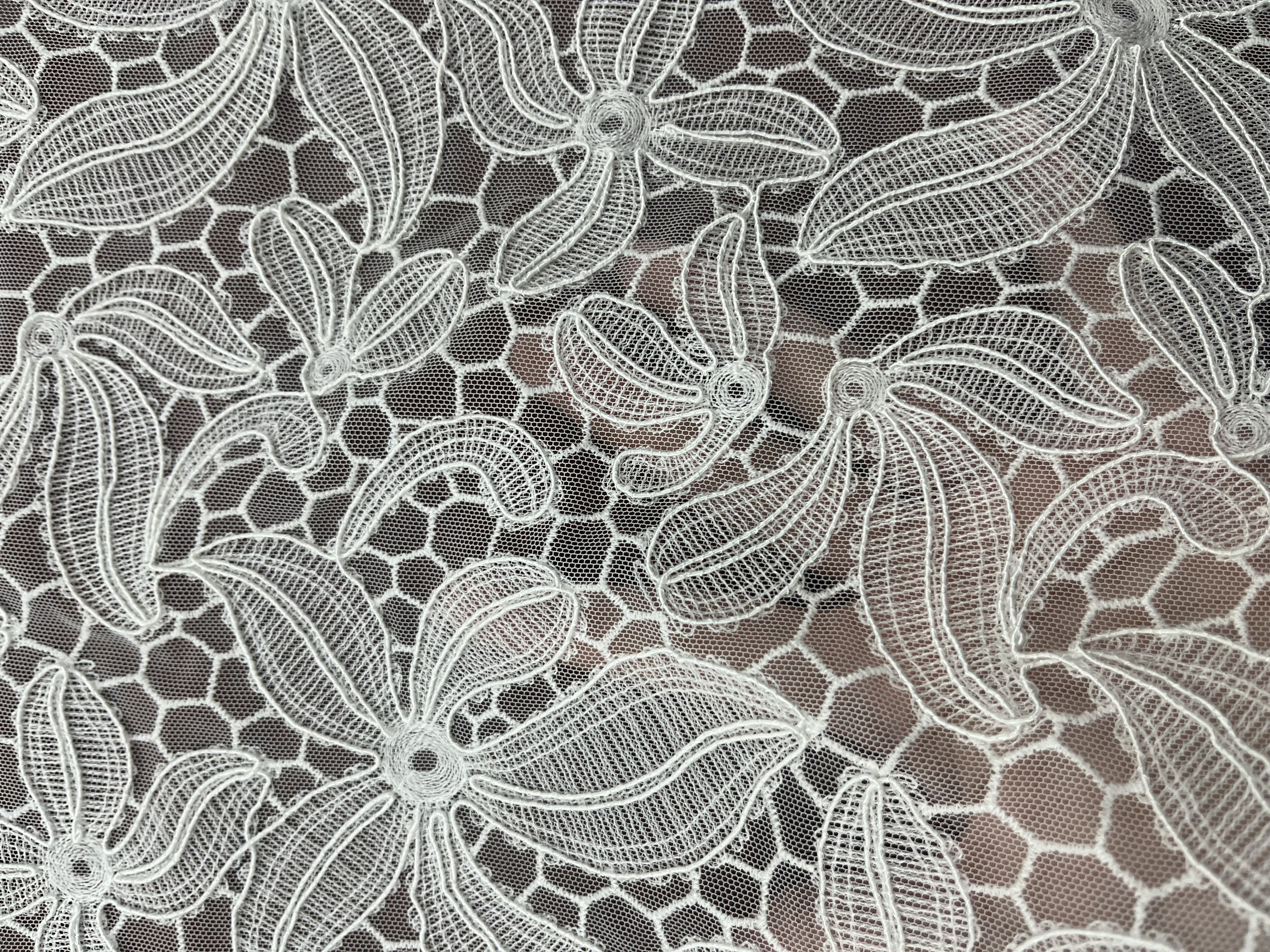 Creative reticulation and Folium japonicum pattern Plain Embroidery HKP10072-R401  