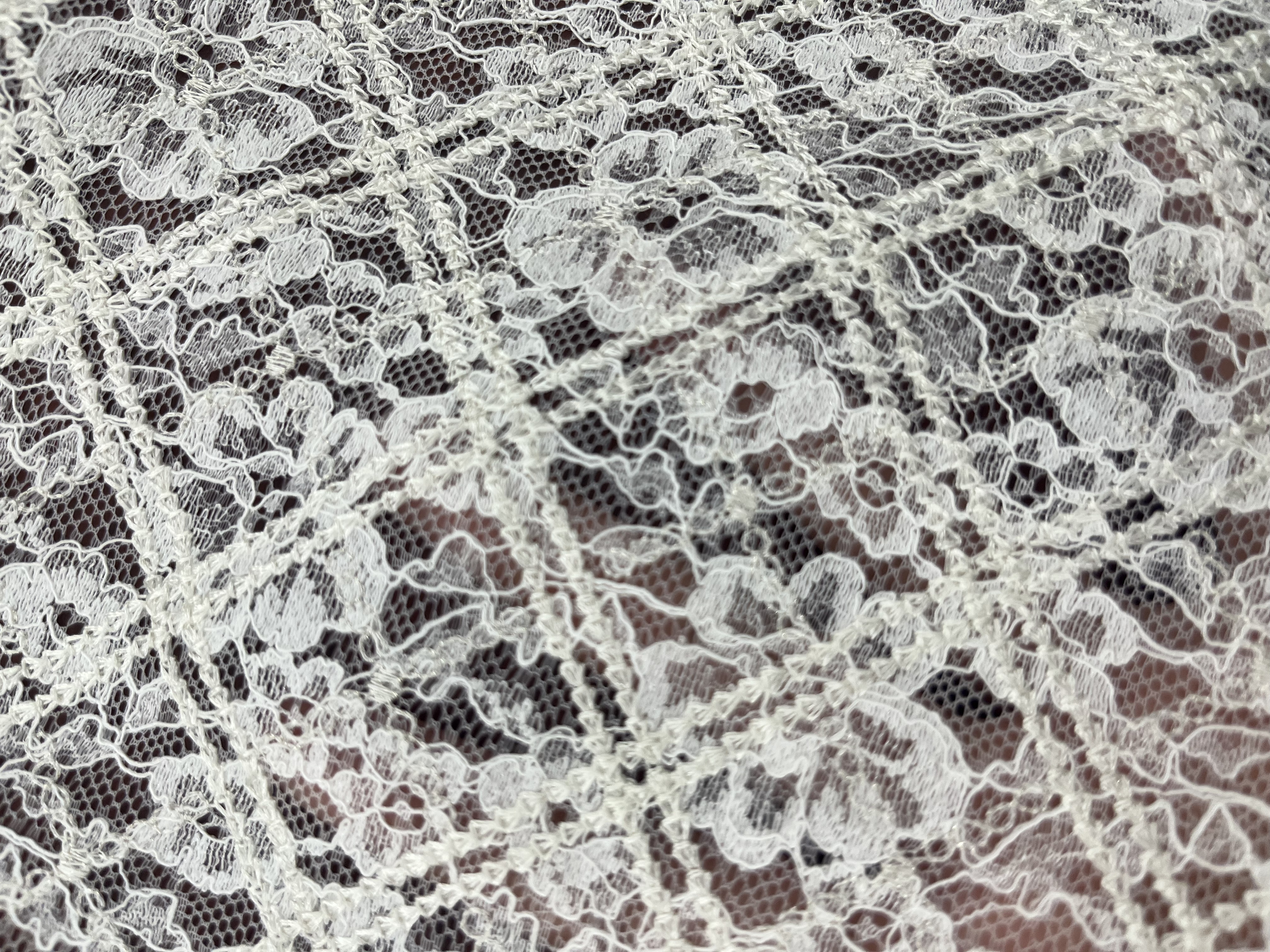 Elegant White Flower Pattern  Lace Fabric L-DX-10072  