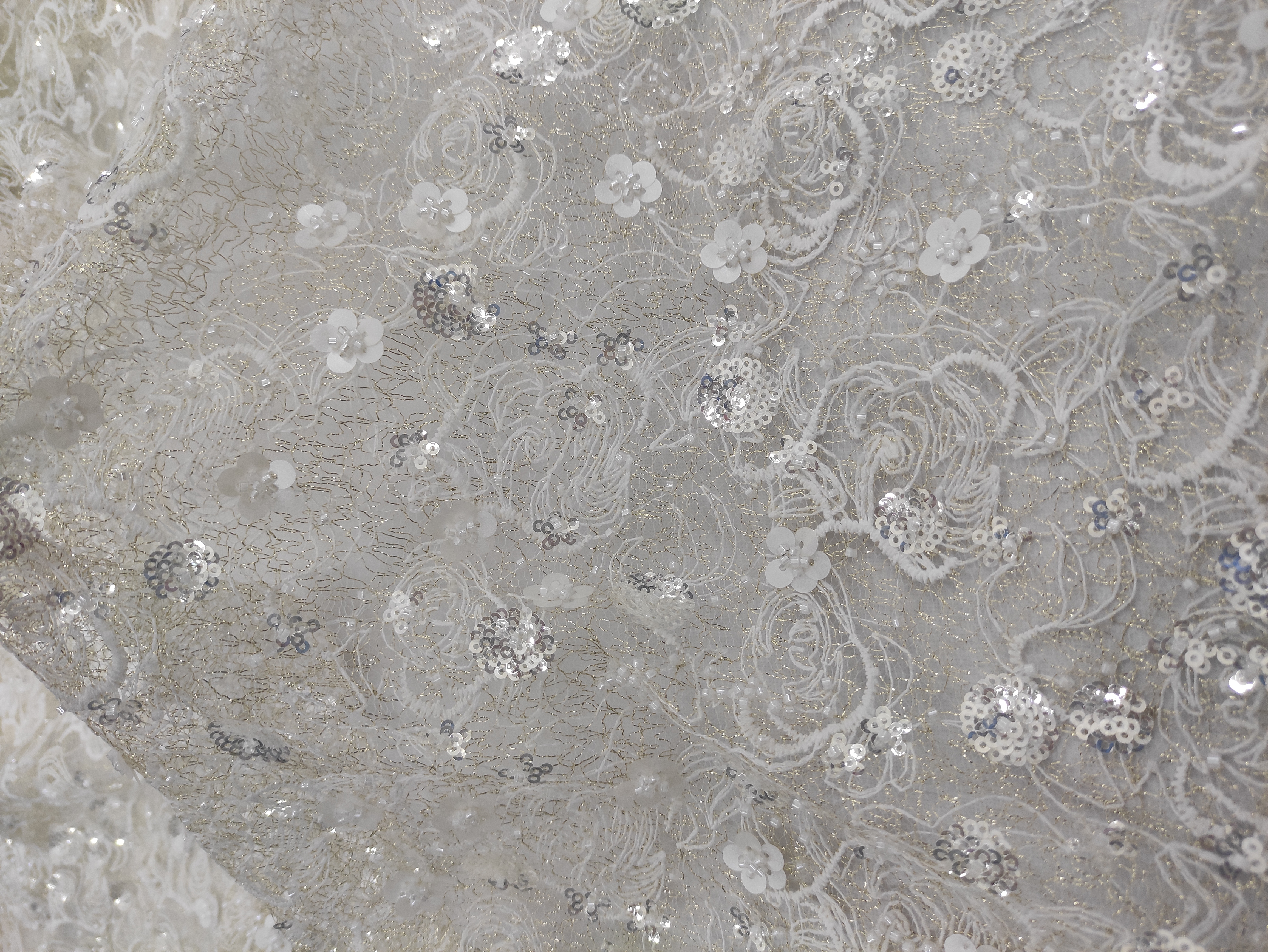 Flower Pattern With Golden Silk Thread And Sequins Embroidery Fabric HKZ9901  sequins embroidery factory