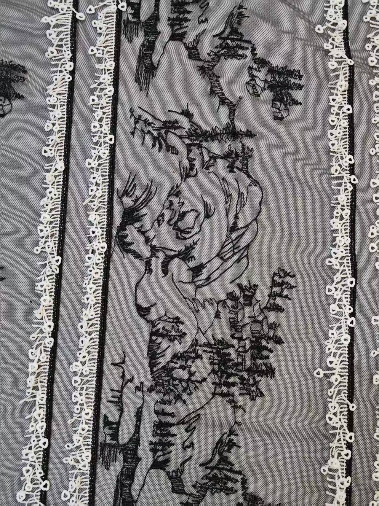 Exquisite Black And White Floral With Delicate Patterns HKP10273  sequins embroidery factory