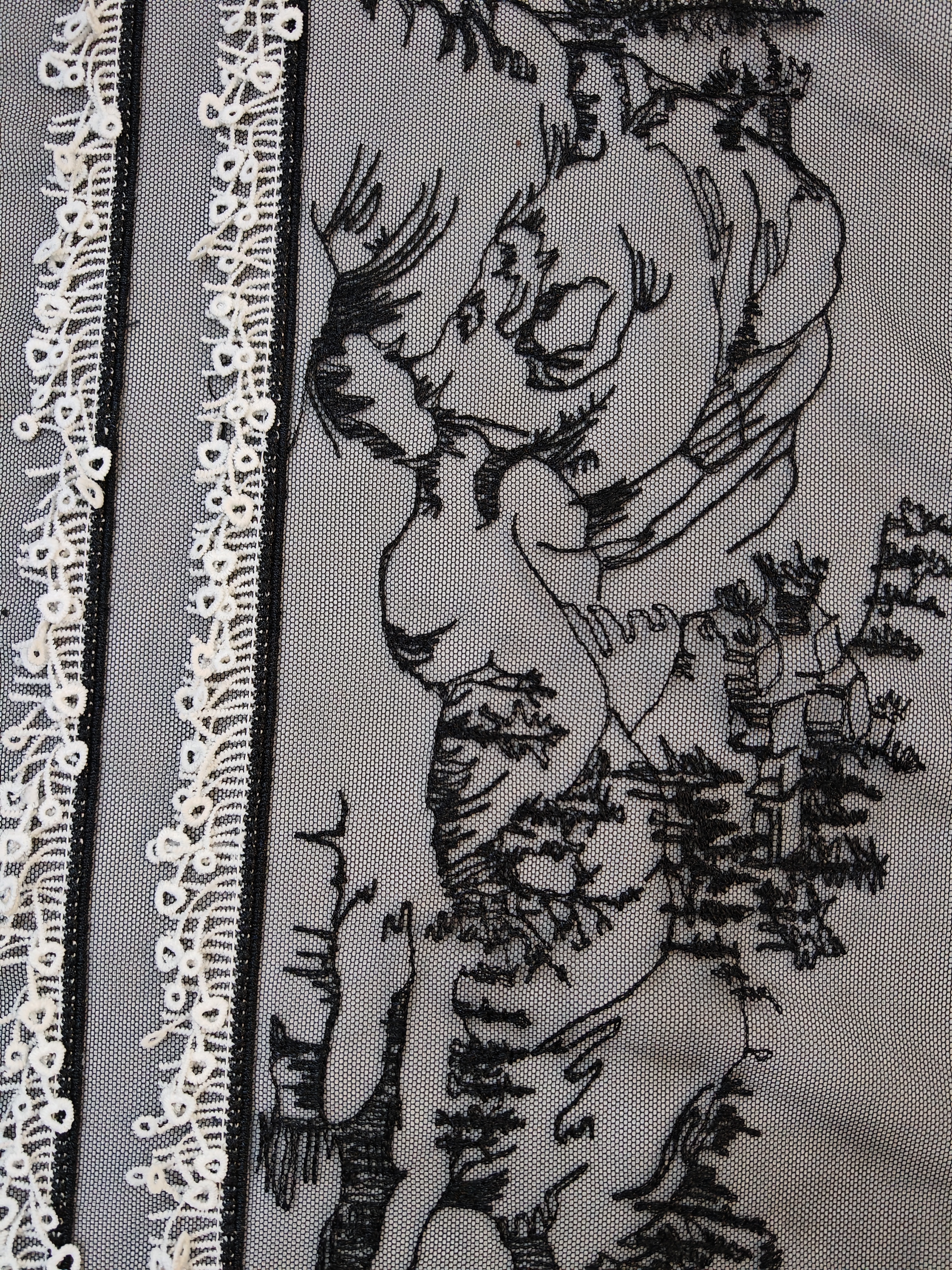 Exquisite Black And White Floral With Delicate Patterns HKP10273  sequins embroidery factory