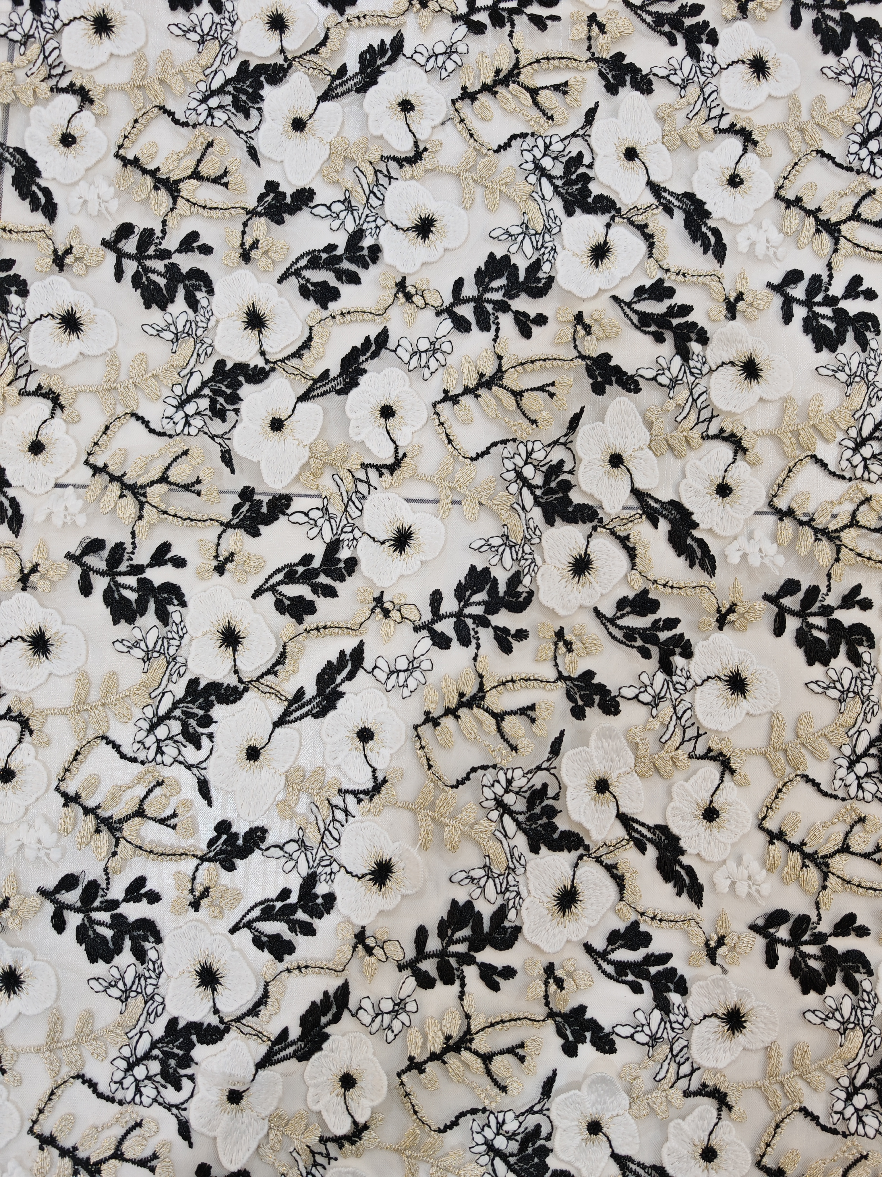 Elegant White And Beige Flower Pattern With Plain Embroidery HKP10274  sequins embroidery factory