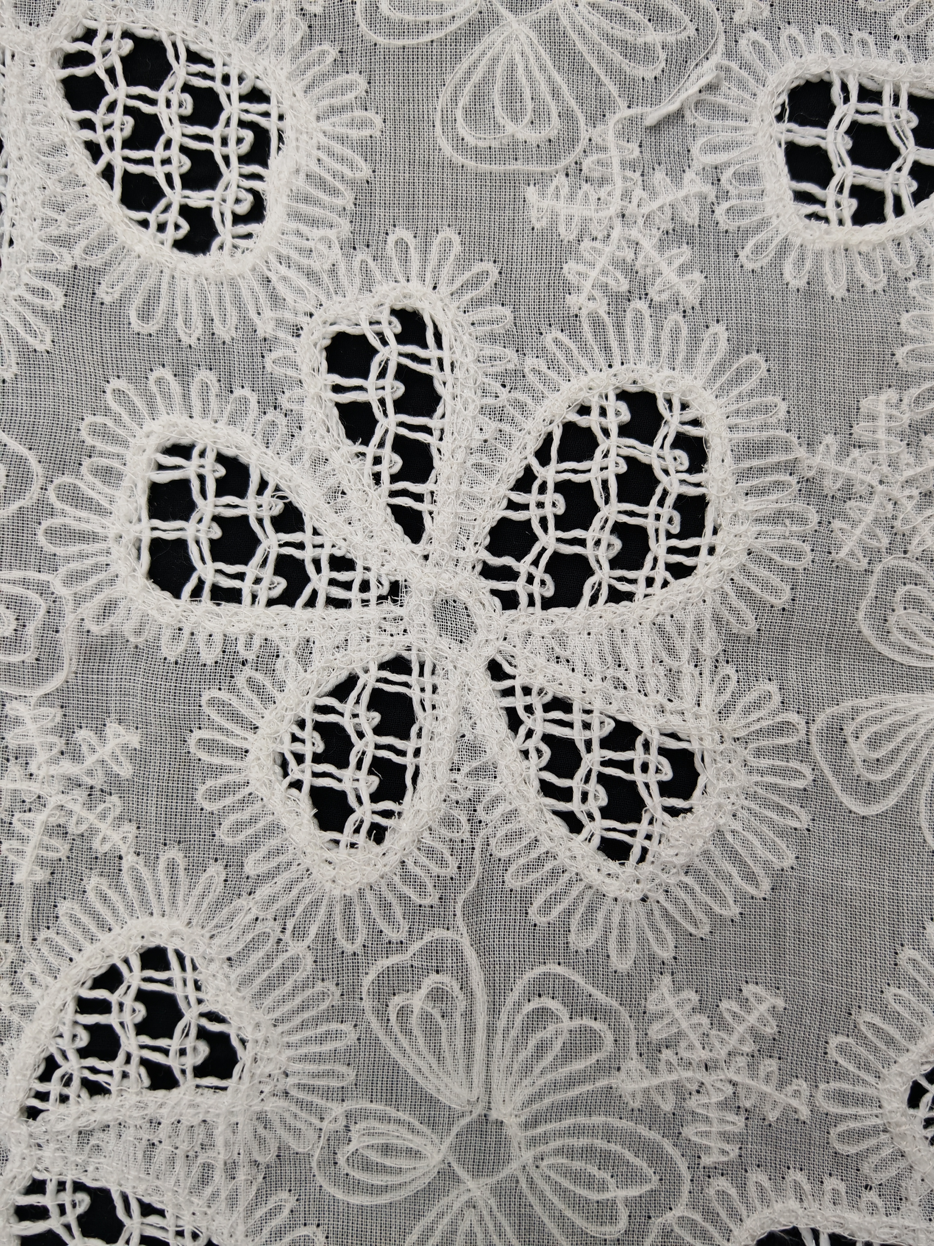 White Flower Pattern With Cording And Laser Cutting Embroidery HKH10230  Laser Cutting Embroidery Lace,wedding dress fabric,chiffon fabric