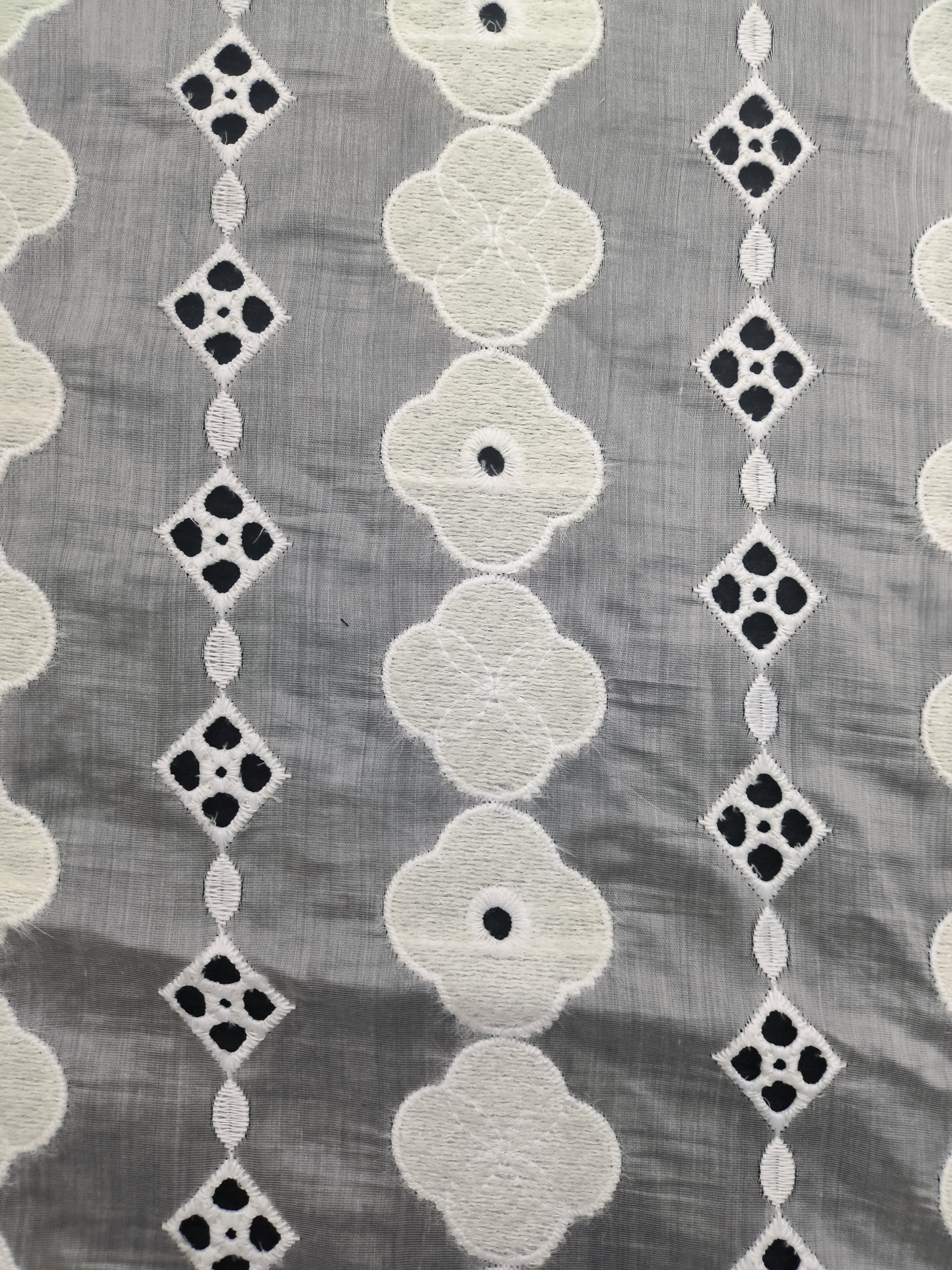 White Feather Yarn With Lace Embroidery HKP10220  sequins embroidery factory