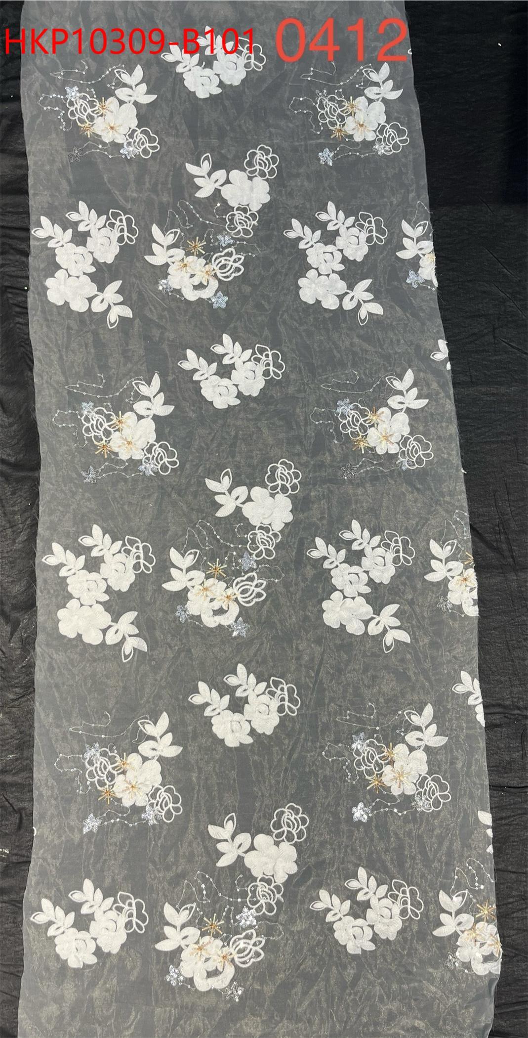 White Flower Pattern With Plain Embroidery HKP10309  embroidery fabric,fashion embroidery fabric,textile