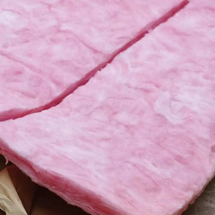 BOYOU good price with R1.3 R2 R2.5 R3 R4 R7 R13 R19 R30 Pink tech Pink/yellow color fiberglass glass wool roll blanket felt batt  
