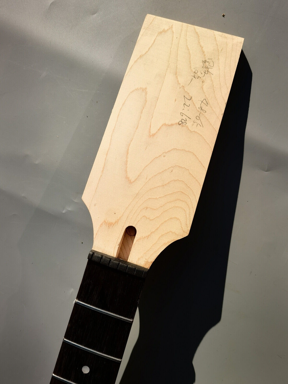 Wide fret guitar on sale