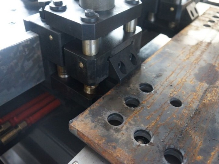 CNC Steel Plate Punching Machine