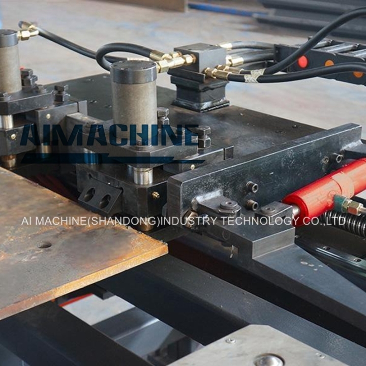 CNC steel plate punching machine
