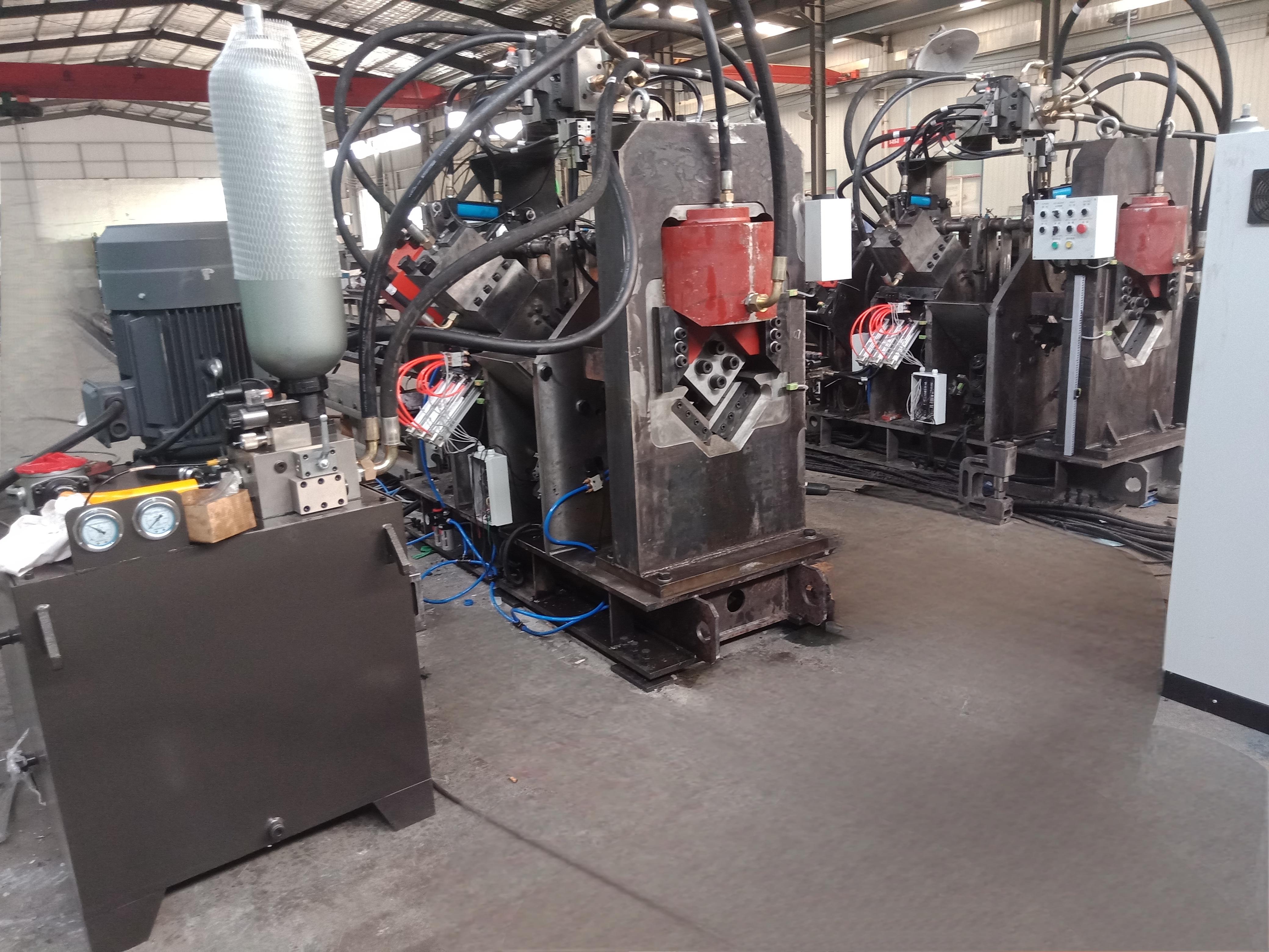 APM2020 Single Blade CNC Angle Punching Machine for Angle steel size 200*200*20mm