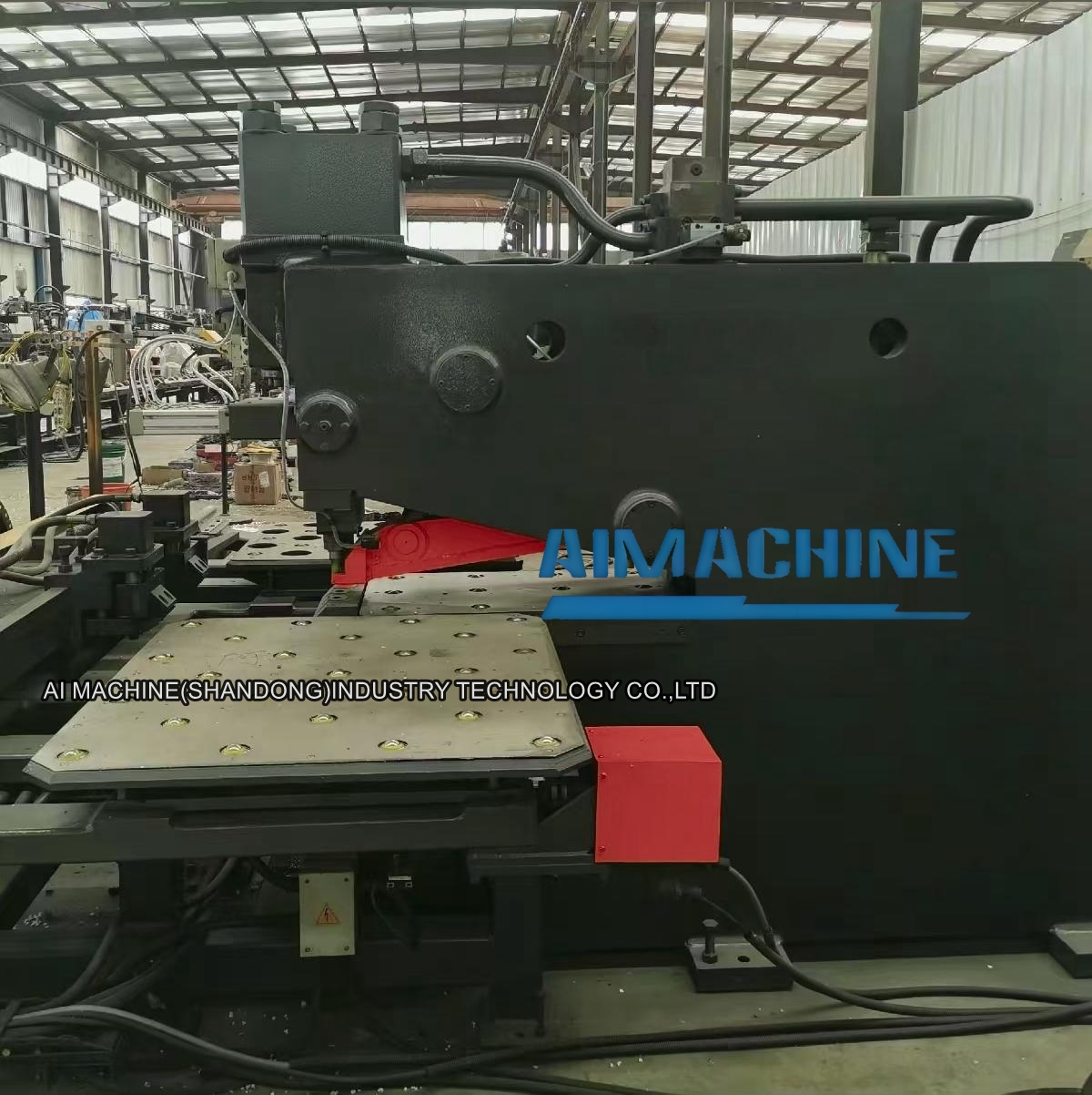 Hydraulic CNC Steel Plate Punching Machine | 1400kN force for 5–30mm steel plates.