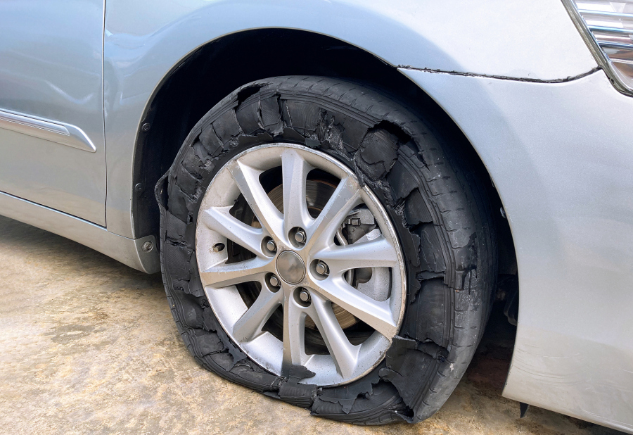 Understanding Tire Pressure Monitoring Systems: Technology for Safer Driving​