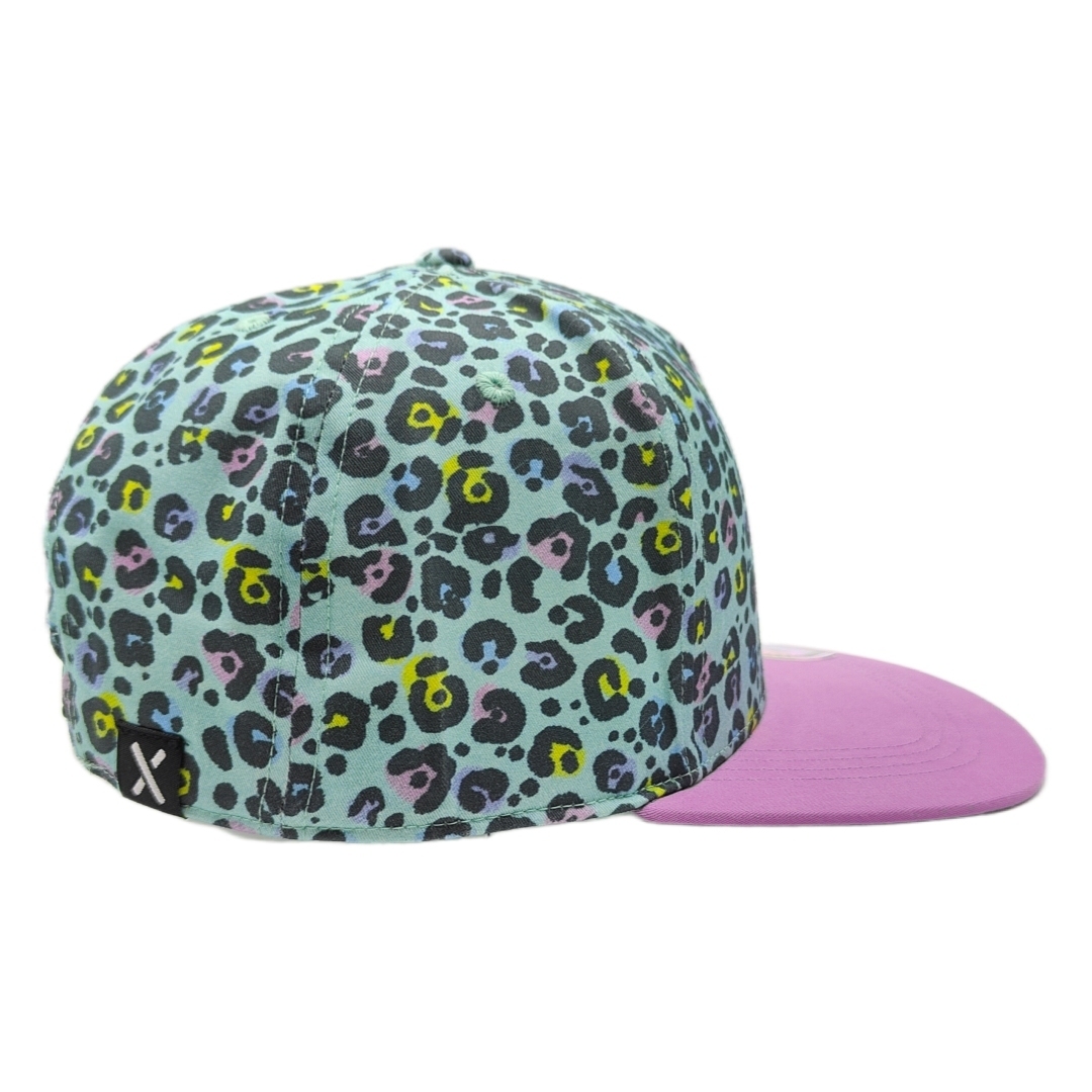 Leopard Printing Contrasting Colors Flat Bill Trucker Cap