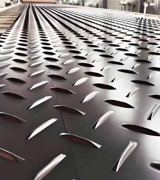 PE paving board extrusion line