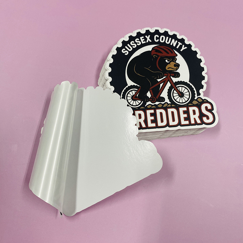 Custom Label Die Cut Car Decal Waterproof UV-Resistant PVC Vinyl Bumper Stickers Outdoor Car Sticker Custom Printing