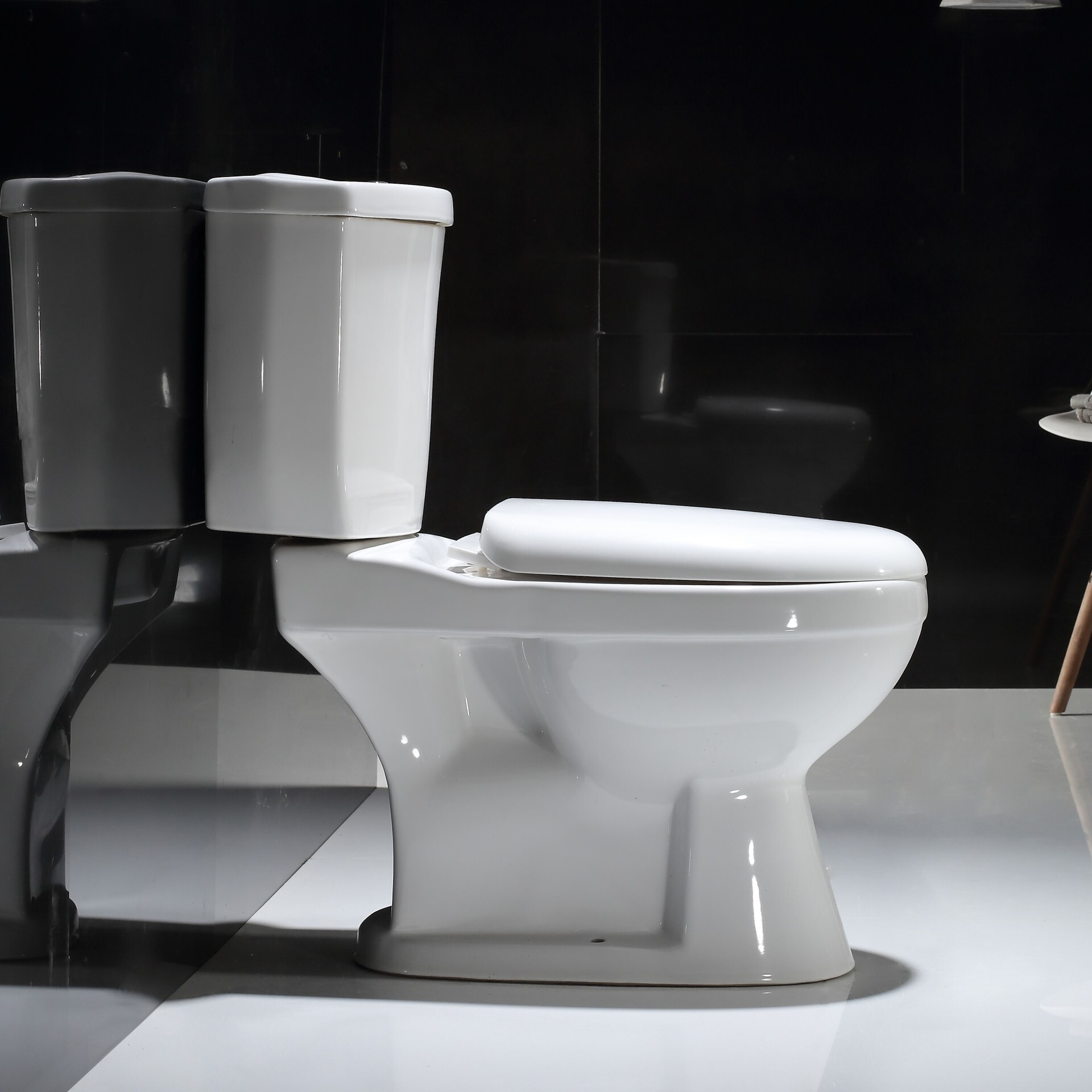 AiDi Ceramic Toilet