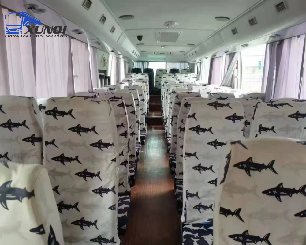 Used Bus For Sale 49 Seats Leaf Spring 2019 Year Middle Door Yutong ZK6115 