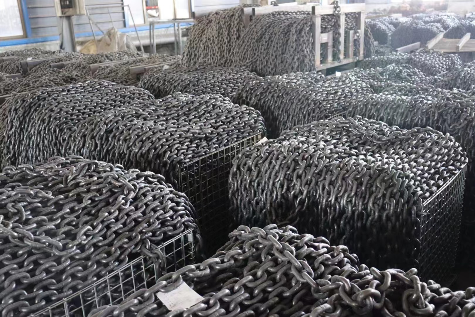 Alloy Chain: The Robust Backbone of Modern Industry | Hoist Chains ...