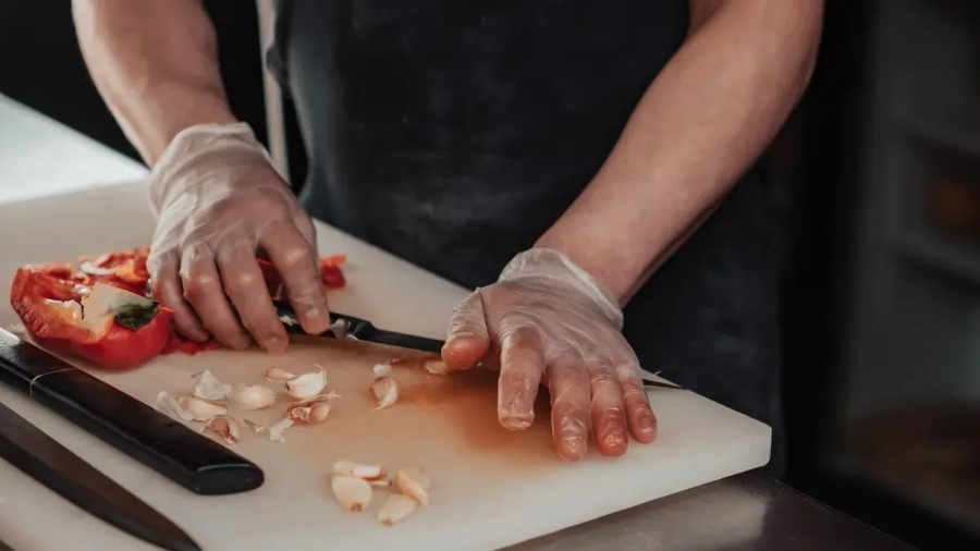 Feel Safe with Cutting Gloves for Chefs