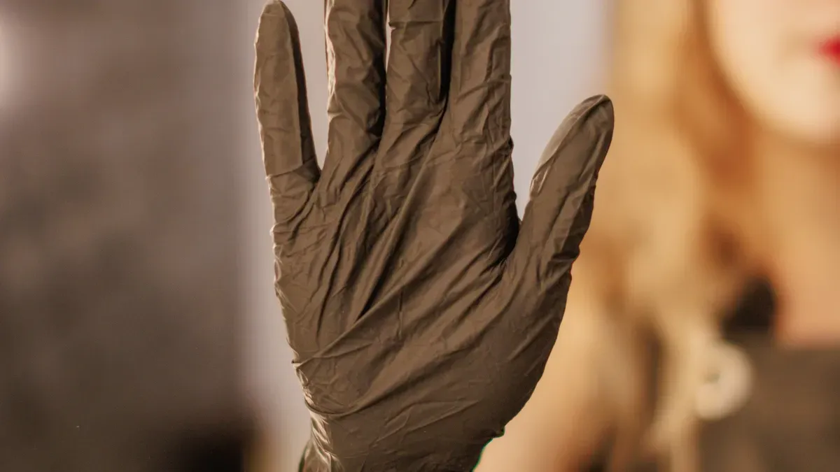 Best Kitchen Safety Gloves to Prevent Cuts in 2026