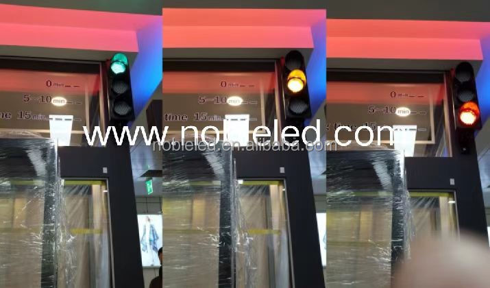 High Quality 150 Meters Wireless Control Distance Solar Remote Control IP65 Red Green 200MM Traffic Light NobTra 200MM Solar Power 200MM Traffic Light 150 Meters Wireless Control Distance  IP65,200mm traffic light,solar,IP65,wireless