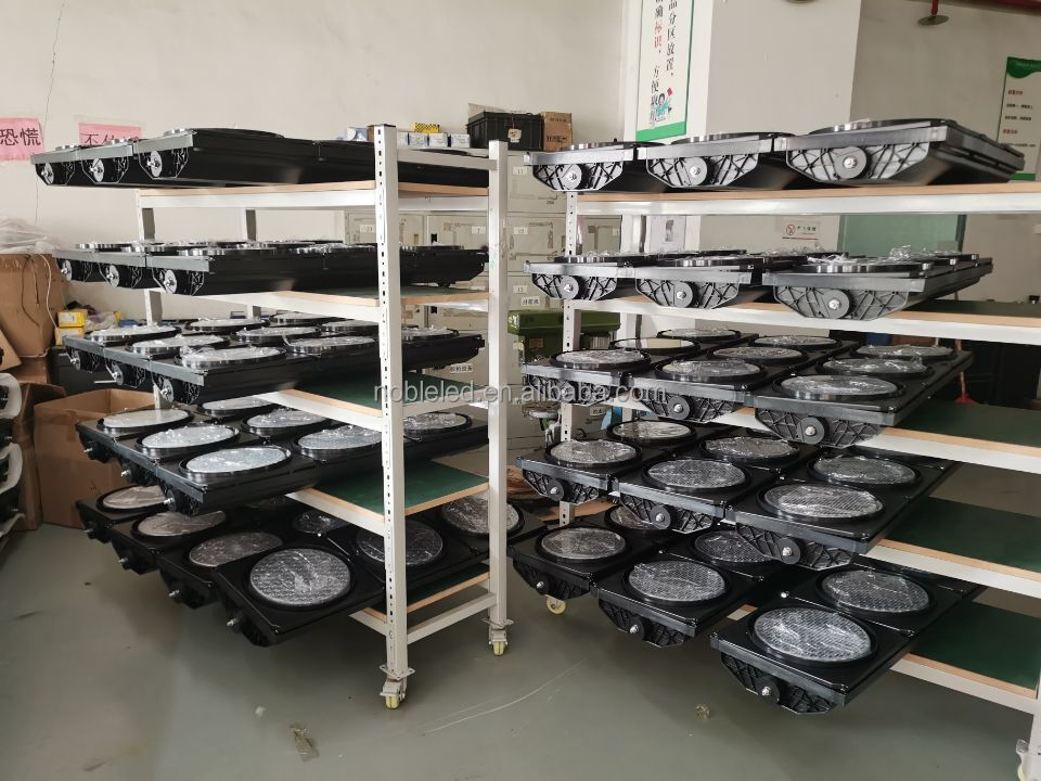 Road Junction 300mm High Flux Traffic Light with Countdown Timer 5 Year Warranty IP65 Waterproof Rating 300mm High Flux Traffic Light with Countdown Timer IP65 Waterproof 5 Year Warranty 300mm high flux traffic light,countdown timer,IP65 waterproof,5 year warranty