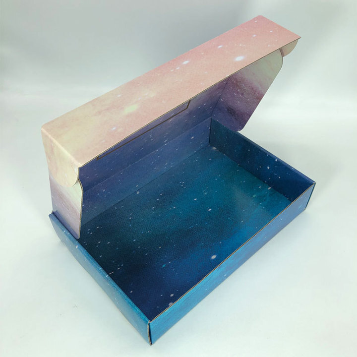 Custom Printed Mailer Boxes for Toys, Apparel & Clothing | Colorful Folding Cartons 