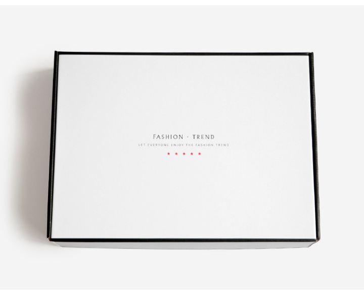 White Apparel Shipping Boxes | FASHION-TREND Branded Mailers for Ecommerce 