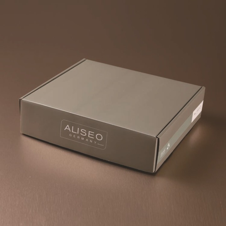 Retail Packaging Boxes | Custom Branded Corrugated Boxes for Small Business Retail Goods & E-commerce Shipping 