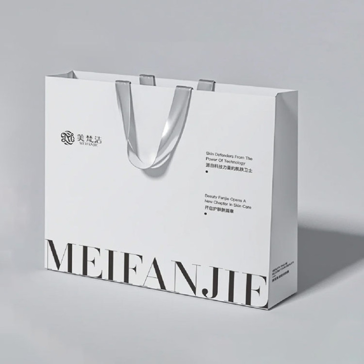 Premium Custom Logo White Gift Bags with Ribbon Handles for Retail 