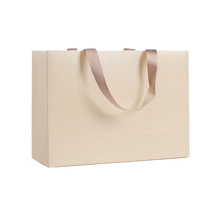 Wholesale & Customizable Elegant Beige Paper Gift Bag with Ribbon Bow 