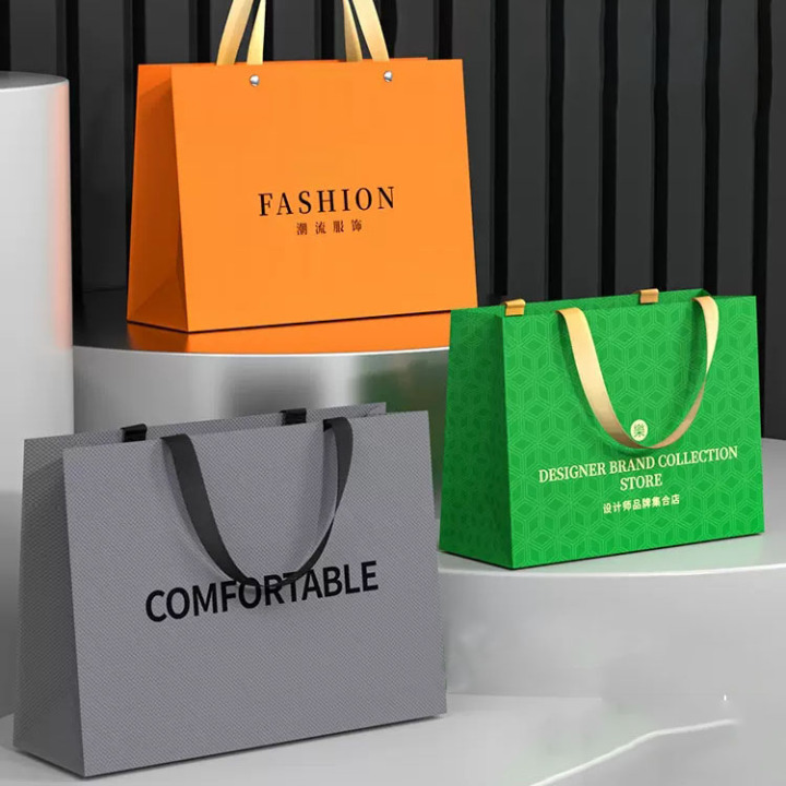 Boutique Paper Bags with Handles, Custom Luxury Retail Shopping Bags Wholesale 