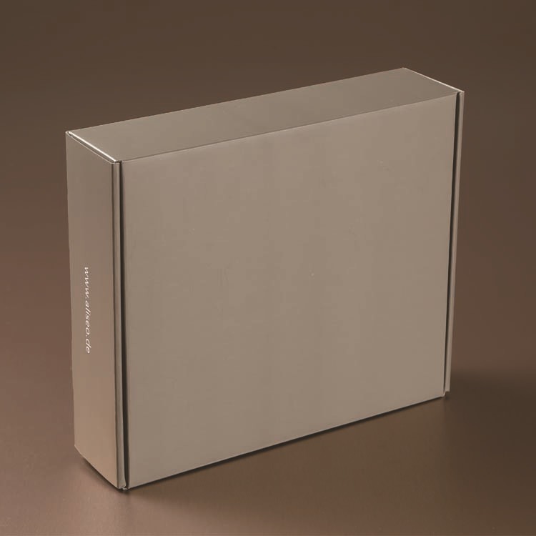 Retail Packaging Boxes | Custom Branded Corrugated Boxes for Small Business Retail Goods & E-commerce Shipping 