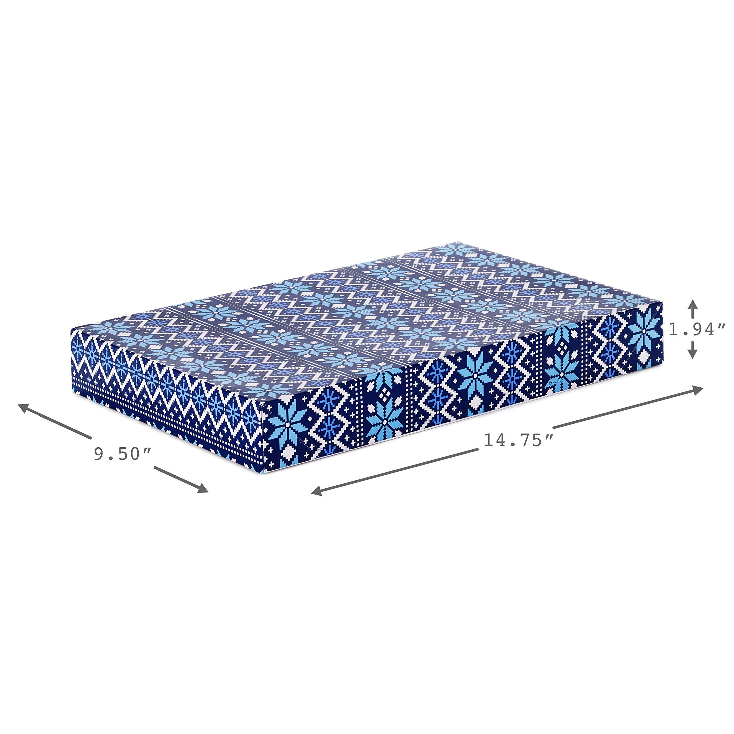 Wholesale Blue Snowflake Pattern Paper Gift Boxes for Retail & Event Gifting 