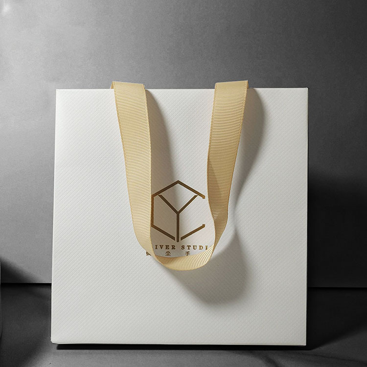 Premium Custom Logo White Gift Bags with Ribbon Handles for Retail 