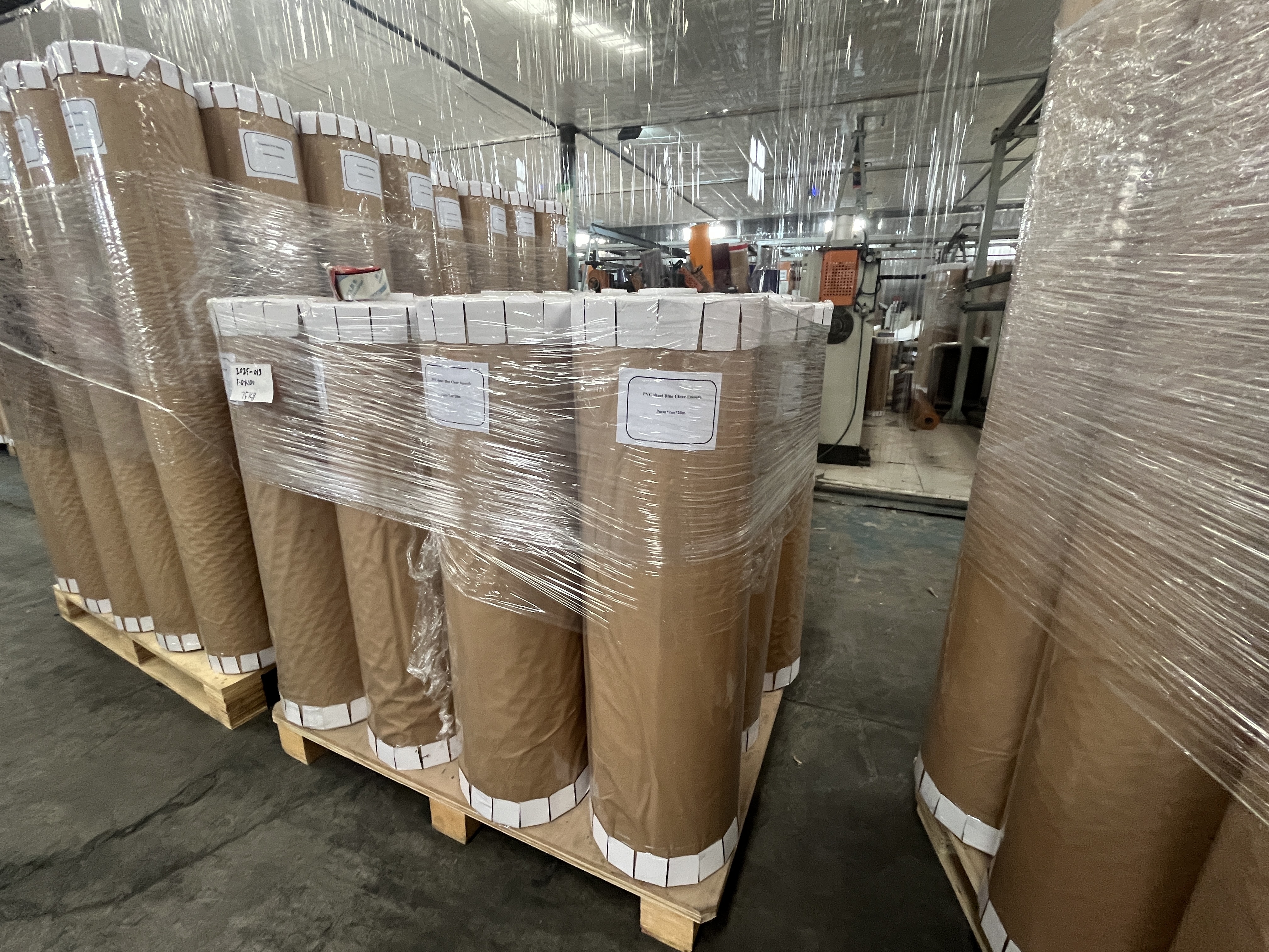 PVC transparent film used in tablecloths  