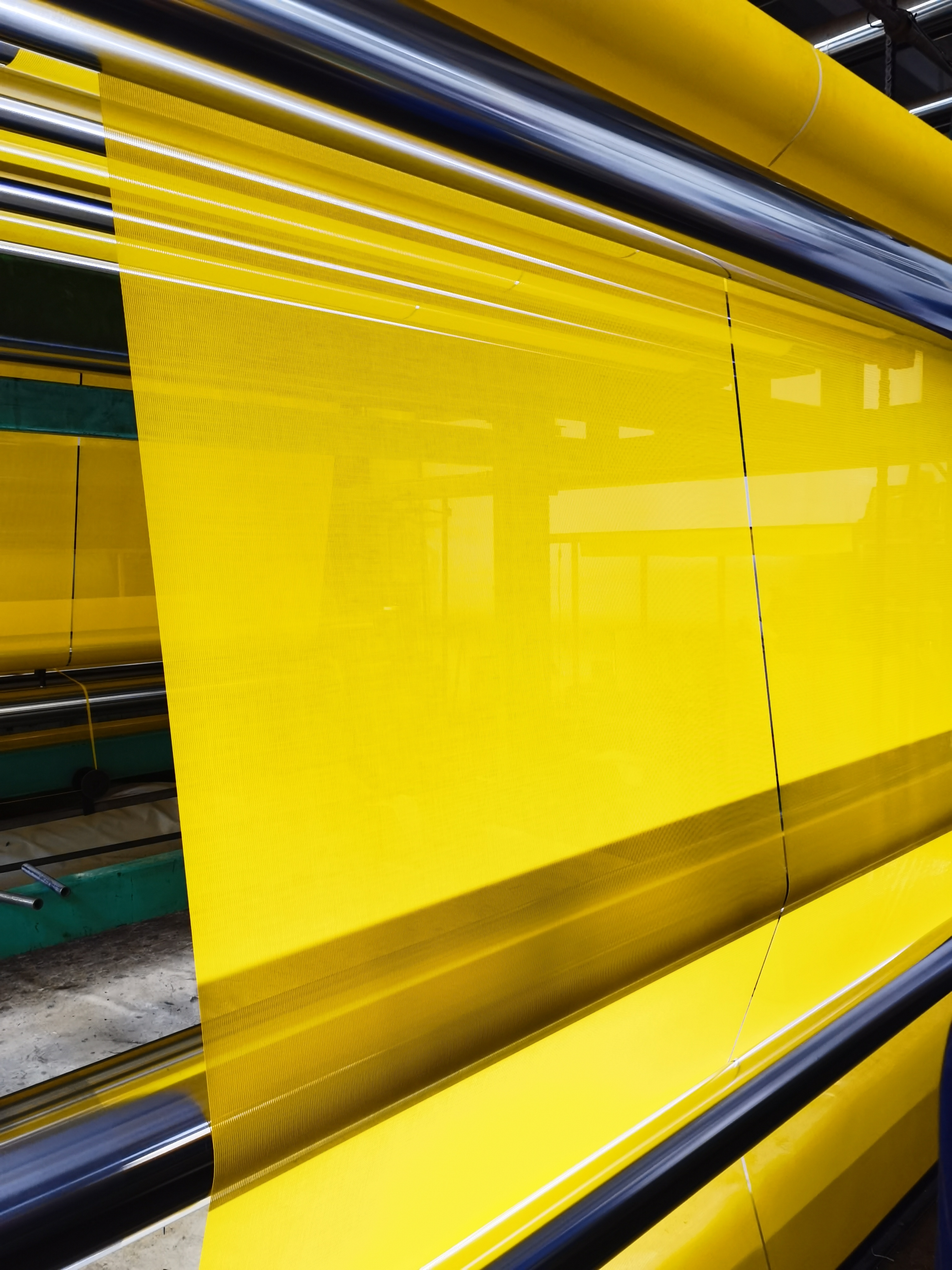 PVC Composite Tarpaulin – A Smooth, Lightweight, Cost-Effective laminated tarpaulin roll PVC laminated  tarpaulin for billboards PVC laminated tarpaulin,laminated PVC fabric,laminated PVC tarp,PVC coating tarpaulin,laminated PVC truck cover,waterproof PVC fabric,laminated tarpaulin roll