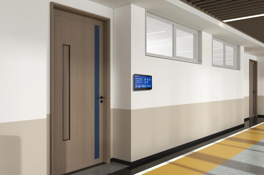 How to Choose the Best Interactive Touch Screen Monitor for Classroom Teaching