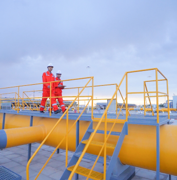 Oil pipeline monitoring system