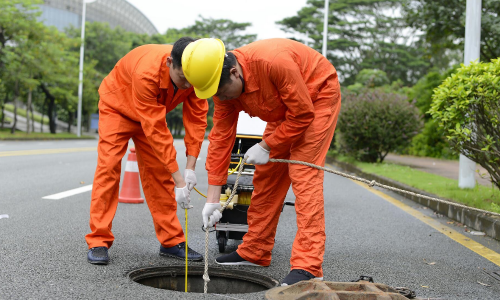 Groundwater pipeline monitoring