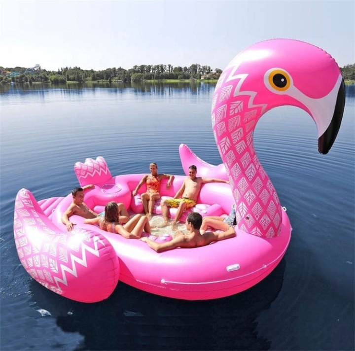 pink flamingo pool float