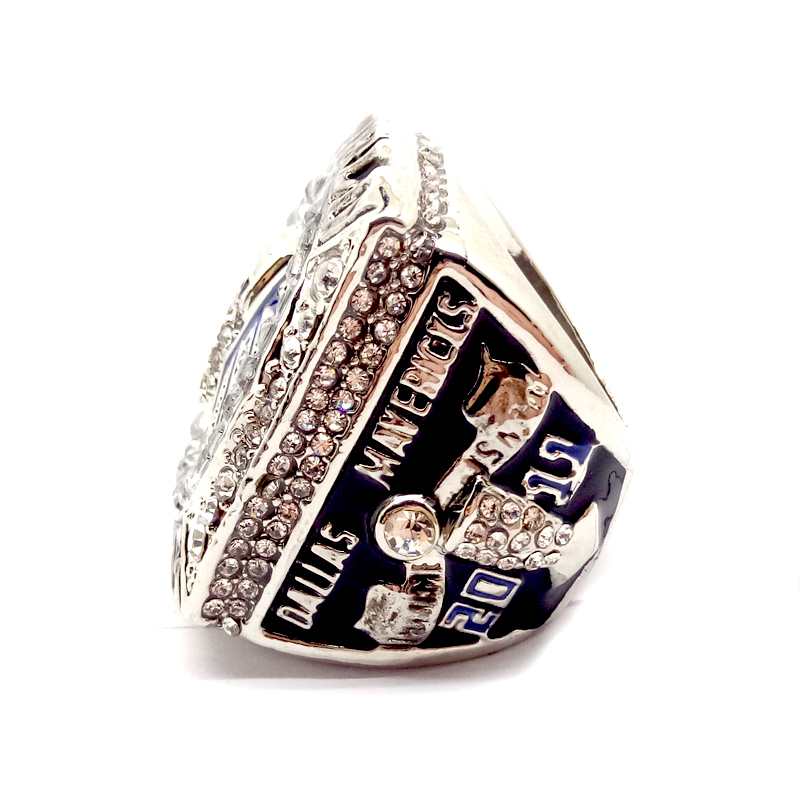 2011 DALLAS MAVERICKS BASKETBALL WORLD CHAMPIONSHIP RING