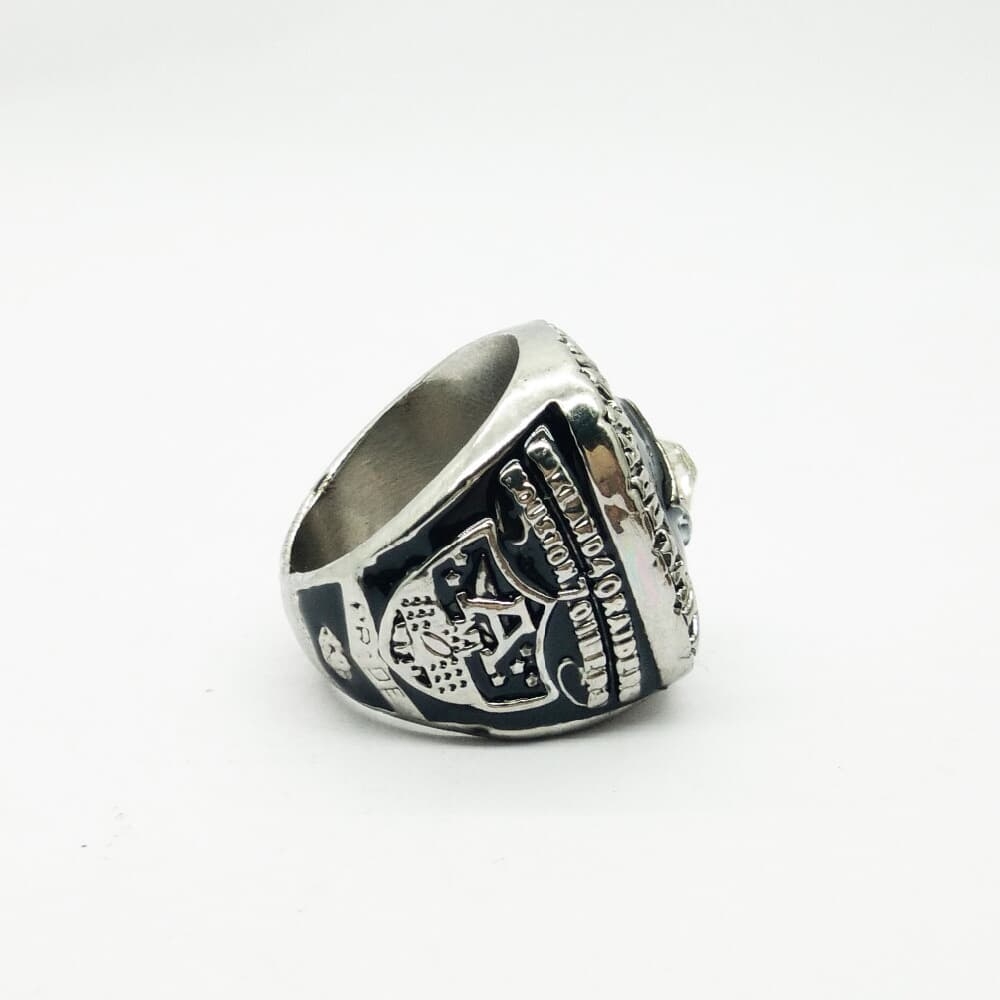 1967 Oakland Raiders High Quality Championship Ring